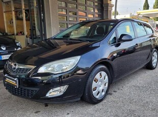 Usato 2011 Opel Astra 1.7 Diesel 110 CV (5.900 €)