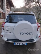 Usato 2013 Toyota RAV4 2.2 Diesel 150 CV (18.000 €)
