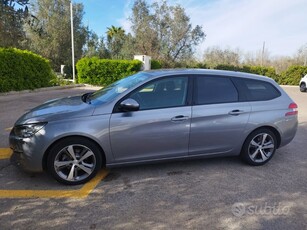 Usato 2015 Peugeot 308 1.6 Diesel 116 CV (9.500 €)