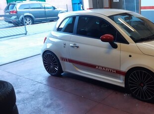 Usato 2016 Fiat 500 Abarth 1.4 Benzin 145 CV (16.500 €)