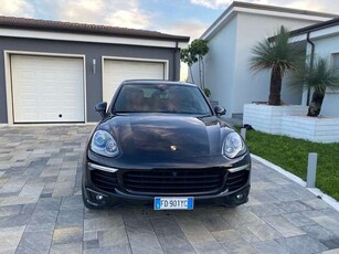 Usato 2016 Porsche Cayenne 3.0 Diesel 250 CV (35.000 €)