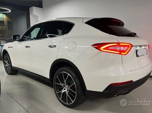 Usato 2017 Maserati Levante 3.0 Diesel 275 CV (39.900 €)