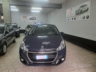 Usato 2017 Peugeot 208 1.6 Diesel 75 CV (7.700 €)