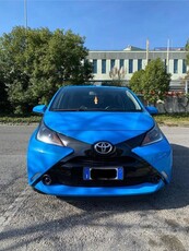 Usato 2017 Toyota Aygo 1.0 Benzin 69 CV (10.500 €)