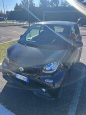 Usato 2019 Smart ForTwo Coupé 0.9 Benzin 90 CV (11.000 €)