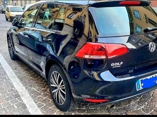 Usato 2019 VW Golf VII 1.6 Diesel 110 CV (15.000 €)