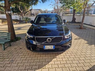 Usato 2022 Volvo XC40 1.5 Benzin 129 CV (29.000 €)