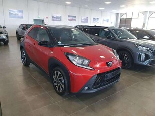 Usato 2024 Toyota Aygo 1.0 Benzin 72 CV (20.900 €)