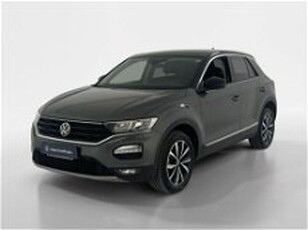 Volkswagen T-Roc 1.0 TSI Style BlueMotion Technology del 2021 usata a Massa