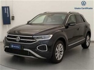 Volkswagen T-Roc 1.5 TSI ACT Style BlueMotion Technology del 2023 usata a Busto Arsizio