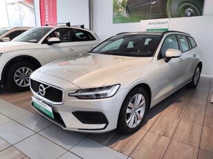 Volvo V60 D4 AWD Geartronic Momentum 140 kW