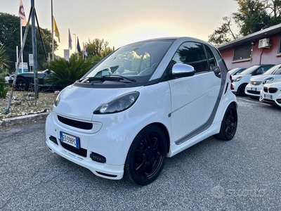 Usato 2010 Smart ForTwo Coupé 1.0 Benzin 98 CV (7.900 €)