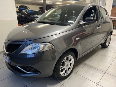 Lancia Ypsilon 0.9 TwinAir