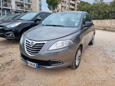 Lancia Ypsilon 1.3 MJT 16V 95 CV 5 porte S&S Silve