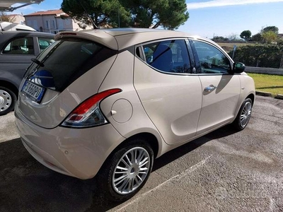 Lancia Ypsilon Ypsilon 1.2 Gold ecochic Gpl 69cv