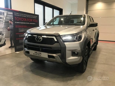 TOYOTA Hilux 2.8 D A/T 4WD 4 porte Double Cab In