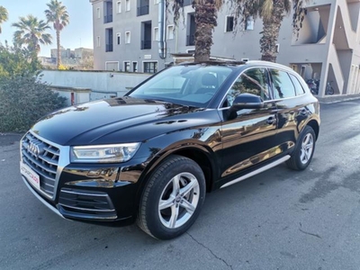 Audi Q5 2.0 TDI quattro S tronic Business usato