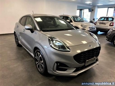 Ford Puma 1.0 EcoBoost Hybrid ST-Line X Giugliano in Campania