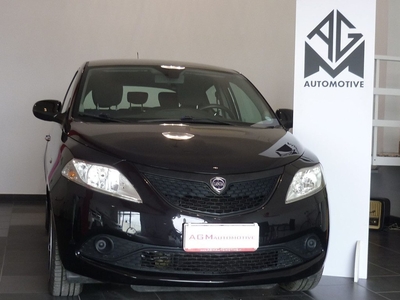 Lancia Ypsilon 1.2 69 CV