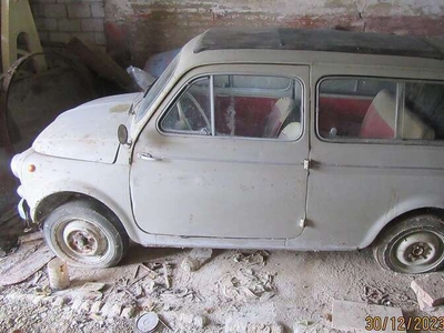 Usato 1964 Fiat 500 0.5 Benzin 18 CV (3.900 €)