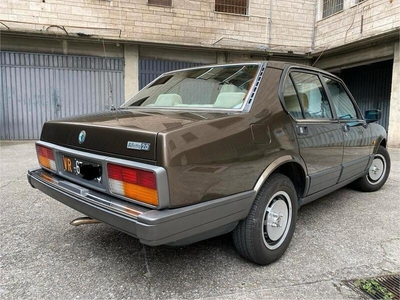 Usato 1984 Alfa Romeo Alfetta 2.0 Benzin 130 CV (10.900 €)