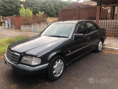 Usato 1997 Mercedes C200 2.0 Benzin (1.000 €)