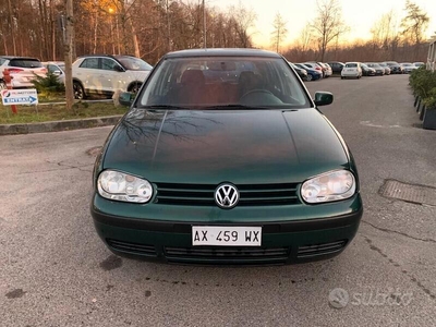 Usato 1998 VW Golf IV 1.6 Benzin 101 CV (3.490 €)