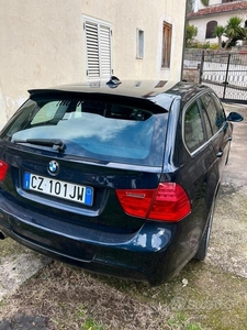 Usato 2006 BMW 330 3.0 Diesel (7.500 €)