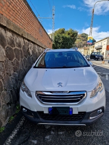 Usato 2013 Peugeot 2008 1.6 Diesel 92 CV (6.800 €)