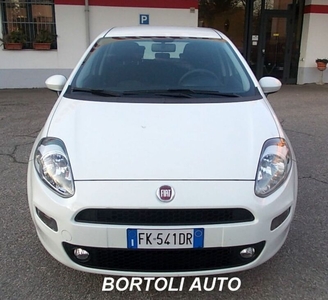 Usato 2017 Fiat Punto 1.2 Benzin 69 CV (9.900 €)