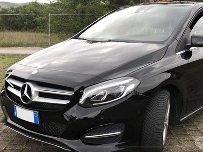 Usato 2017 Mercedes B200 2.1 Diesel 136 CV (15.800 €)