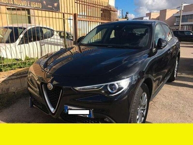 Usato 2018 Alfa Romeo Stelvio 2.1 Diesel 179 CV (26.500 €)