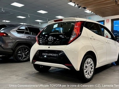 Usato 2020 Toyota Aygo 1.0 Benzin 72 CV (12.500 €)