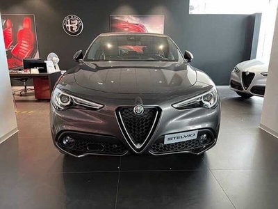 Usato 2022 Alfa Romeo Giulia 2.1 Diesel 211 CV (54.990 €)