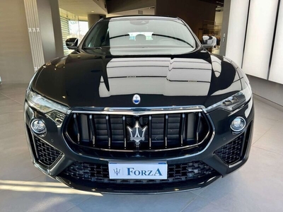 Usato 2022 Maserati Levante El 330 CV (74.900 €)