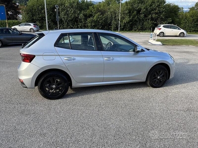 Usato 2022 Skoda Fabia 1.0 Benzin 65 CV (15.800 €)