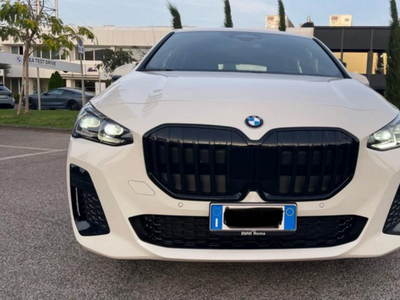 Usato 2023 BMW 218 1.5 Benzin 136 CV (35.900 €)