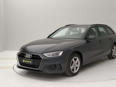 Audi A4 30 TDI S tronic 100 kW