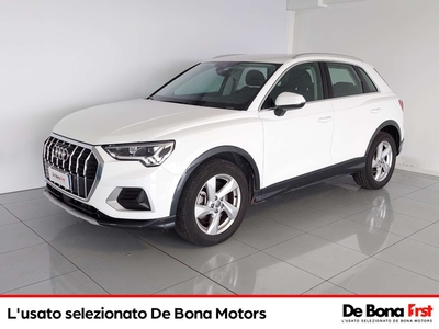 Audi Q3 40 TFSI quattro S tronic Advanced Business 140 kW