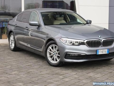 Bmw 520 d xDrive berlina Business Auto Caorso