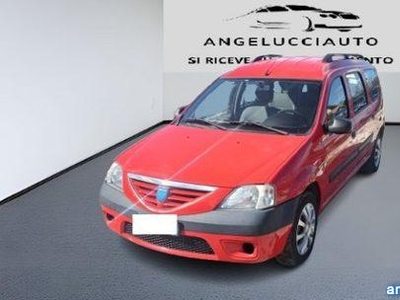 Dacia Logan 7 POSTI GPL OPZIONALE Roma