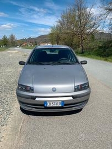 Fiat Punto 2002 - neopatentati