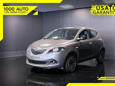 Lancia Ypsilon 1.0 FireFly