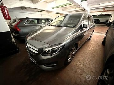 MERCEDES B 180 CDI AUTOMATIC. PREMIUM CON SOLI 30.