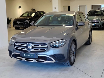 Mercedes-Benz E 220 143 kW