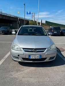 Opel corsa 5 porte