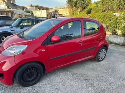 Peugeot 107 1.0 68CV 5p. Sweet Years