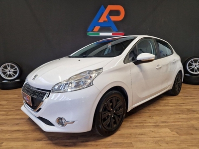 Peugeot 208 PureTech 82