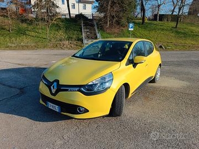 RENAULT Clio 4ª serie - 2014