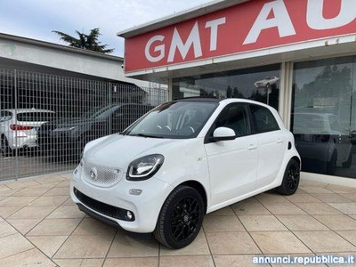 Smart ForFour 0.9 90CV PASSION SPORT PACK LED FALTDACH NAVI Roma